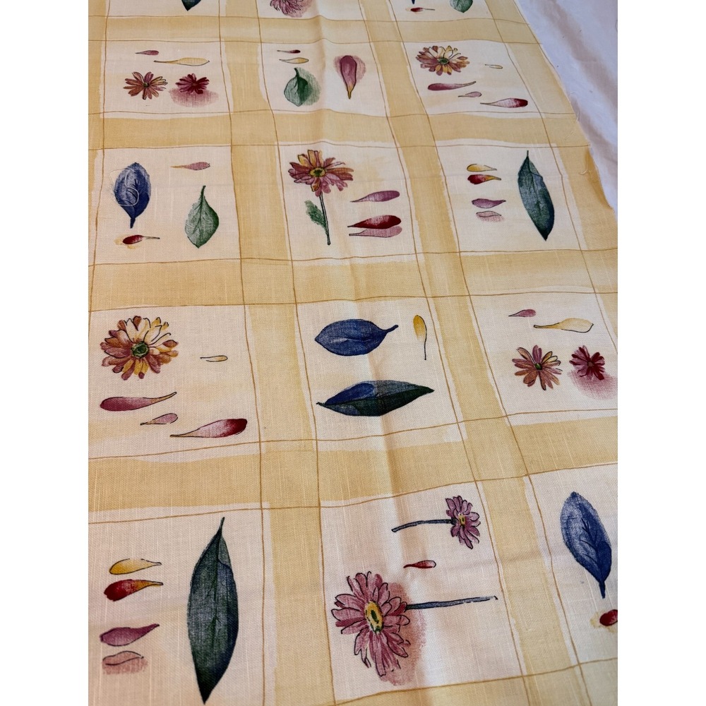 New Vintage 0.5 yard Fabric 5th Avenue Designs Flowers Summer Yellow Leaves